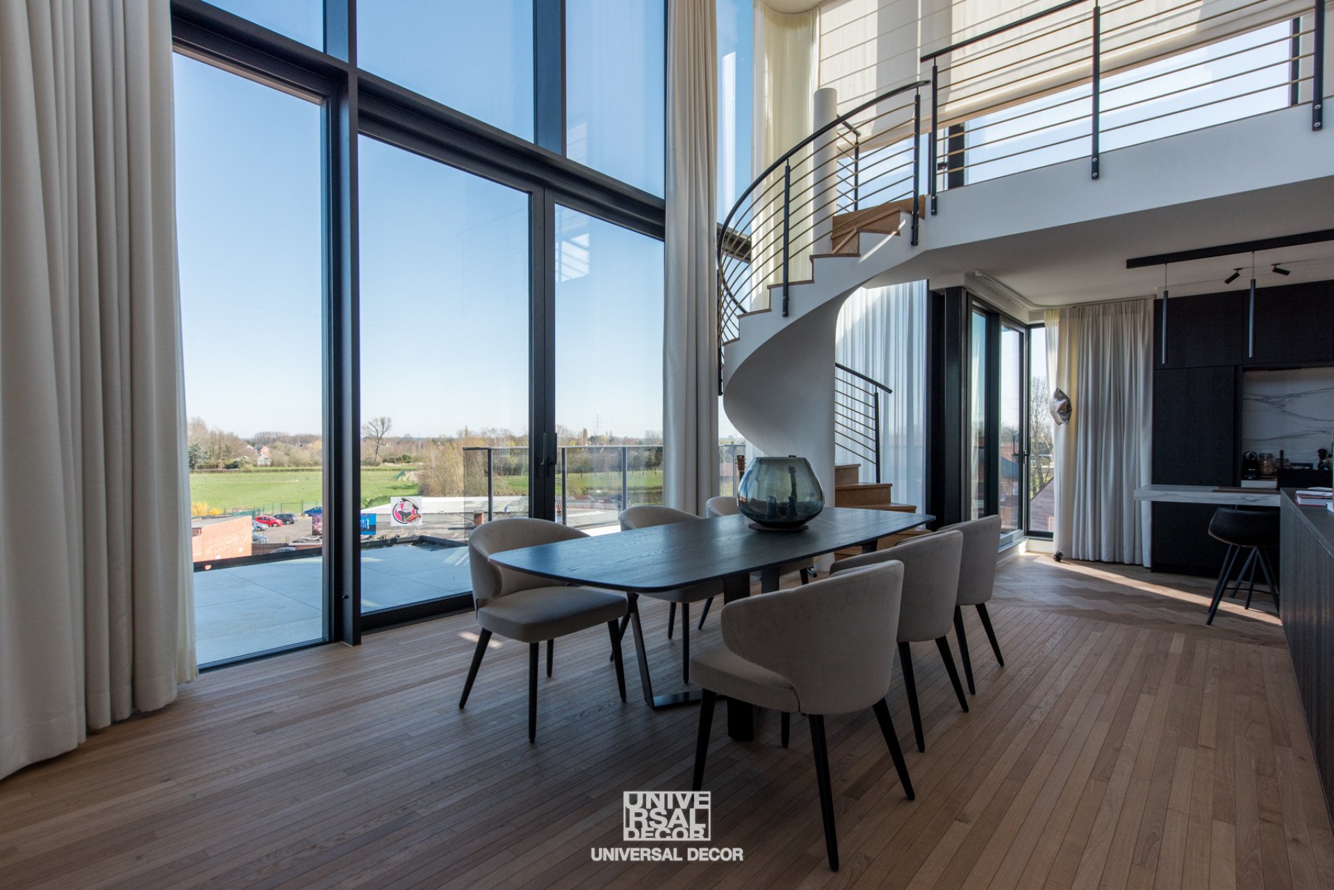 Foto 3 van Penthouse V